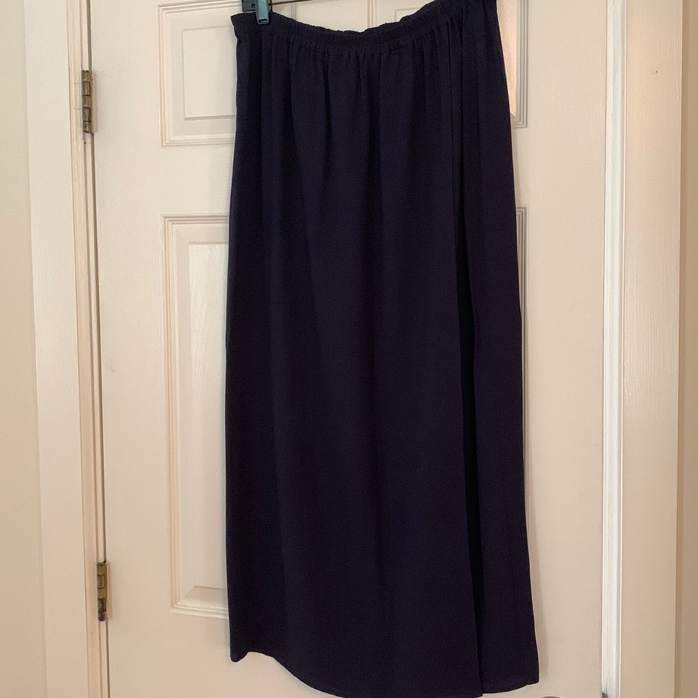 Eileen Fisher Silk Skirt.